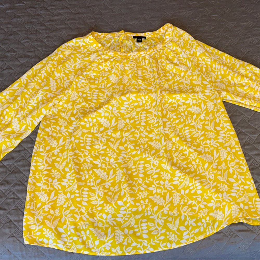 Yellow Floral Ann Taylor sz large blouse